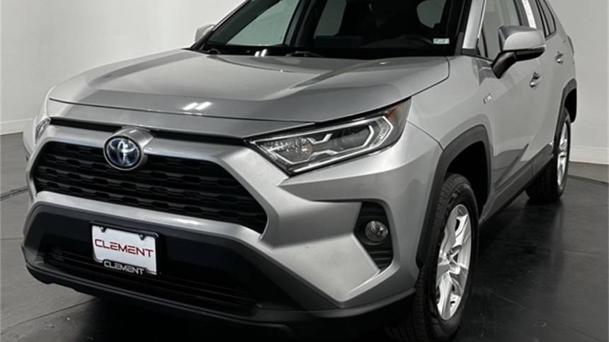 2021 Toyota RAV4 Hybrid XLE — SUV — 116,653 mi — St. Charles, MO