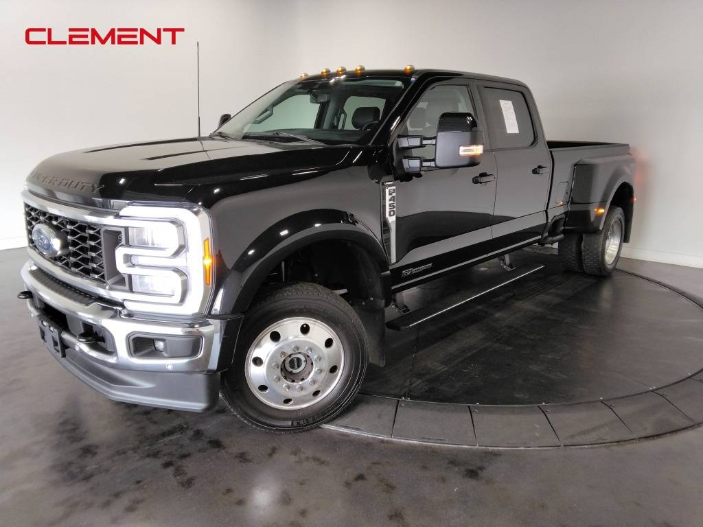 2023 Ford Super Duty F-450 LARIAT — Pickup Truck — 42,677 mi — St. Charles, MO