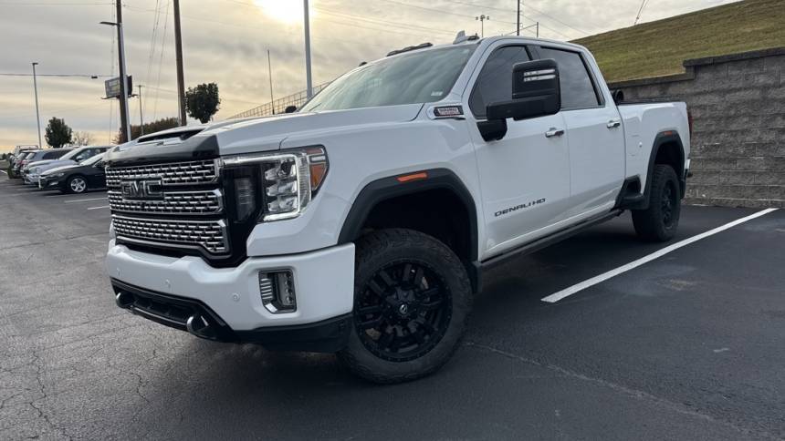 2022 GMC Sierra 2500HD Denali — Pickup Truck — 28,741 mi — St. Charles, MO