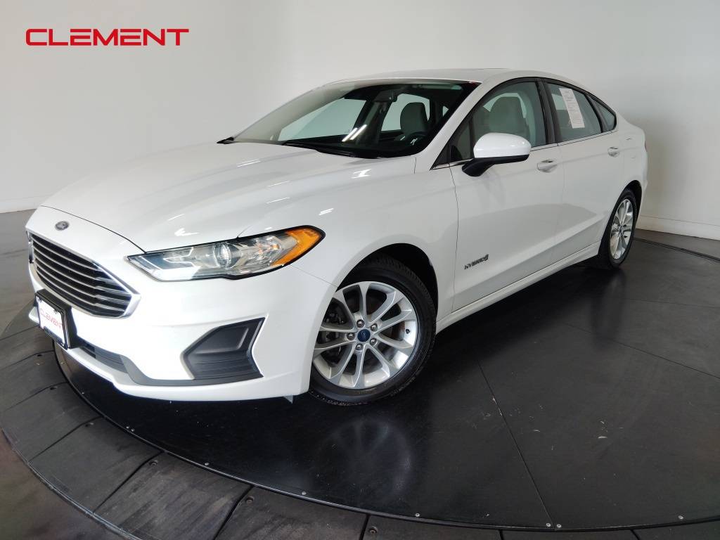 2019 Ford Fusion Hybrid SE — Sedan — 85,204 mi — St. Charles, MO