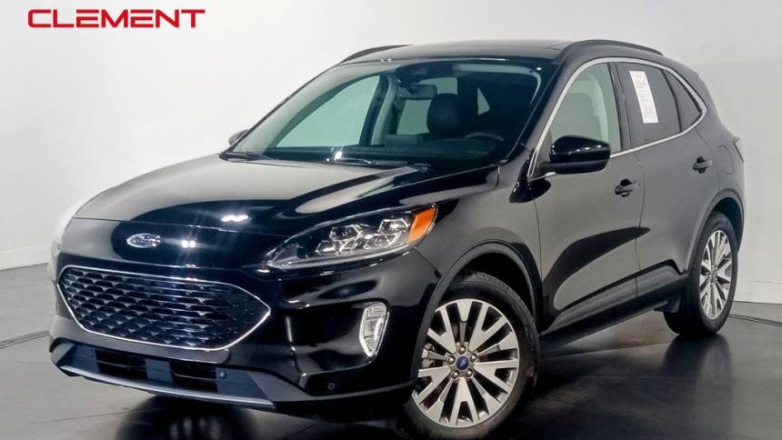 2022 Ford Escape Titanium — SUV — 41,255 mi — St. Charles, MO