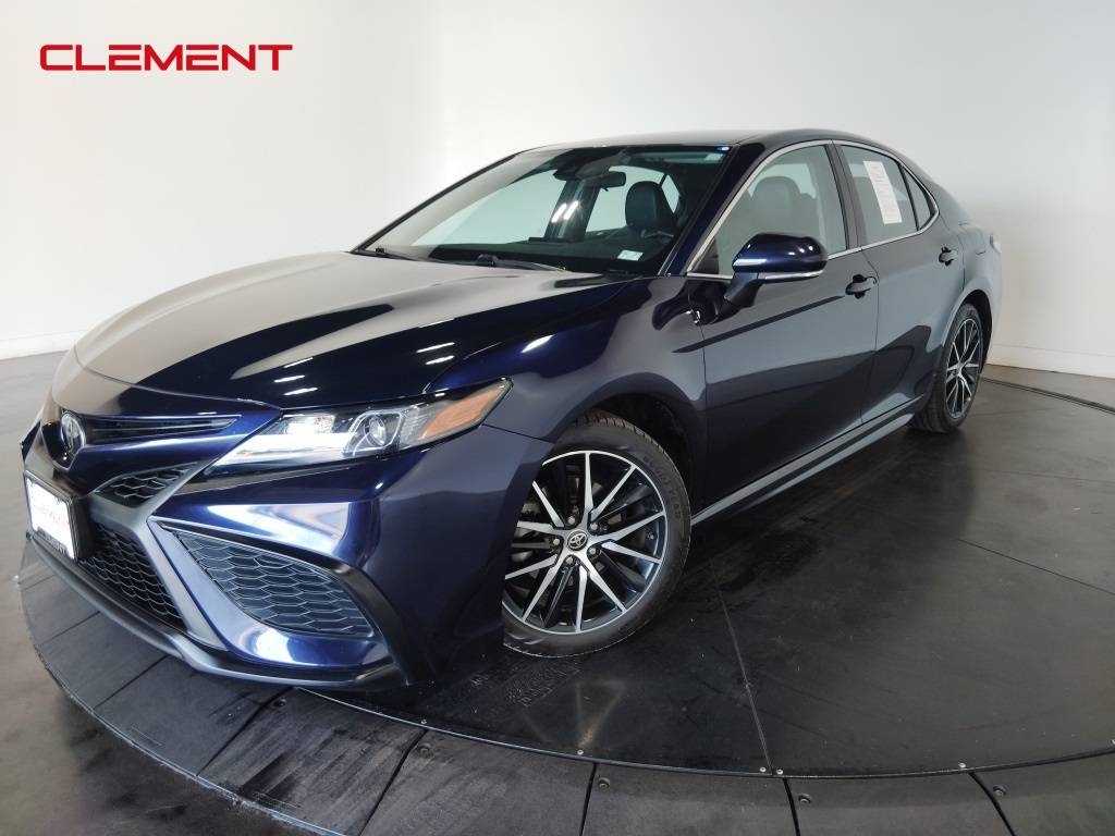 2022 Toyota Camry SE Nightshade — Sedan — 64,173 mi — St. Charles, MO