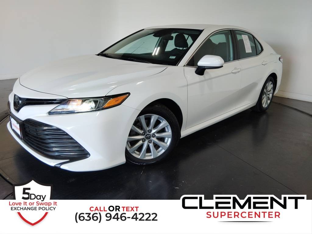 2020 Toyota Camry LE — Sedan — 121,507 mi — St. Charles, MO
