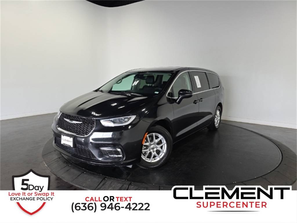 2023 Chrysler Pacifica Touring L — Minivan — 65,576 mi — St. Charles, MO