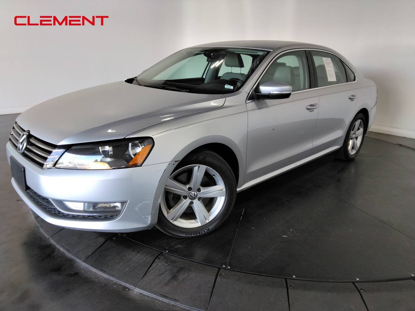 2015 Volkswagen Passat 1.8T Limited Edition — Sedan — 74,355 mi — Florissant, MO