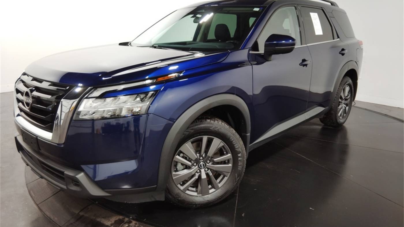 2022 Nissan Pathfinder SV — SUV — 82,367 mi — Florissant, MO