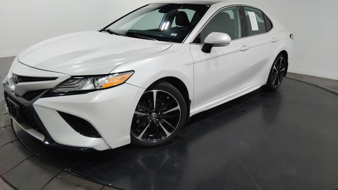 2020 Toyota Camry XSE — Sedan — 102,490 mi — Florissant, MO