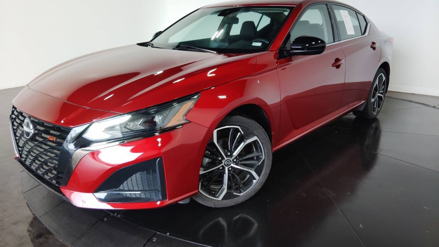 2023 Nissan Altima SR — Sedan — 14,104 mi — Florissant, MO