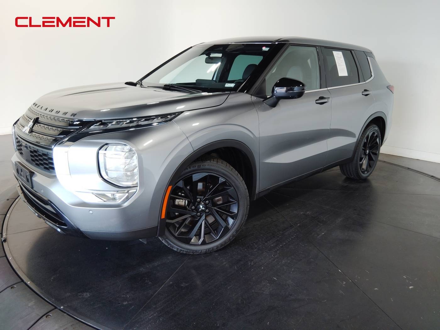 2023 Mitsubishi Outlander SE Special Edition — SUV — 54,977 mi — Florissant, MO