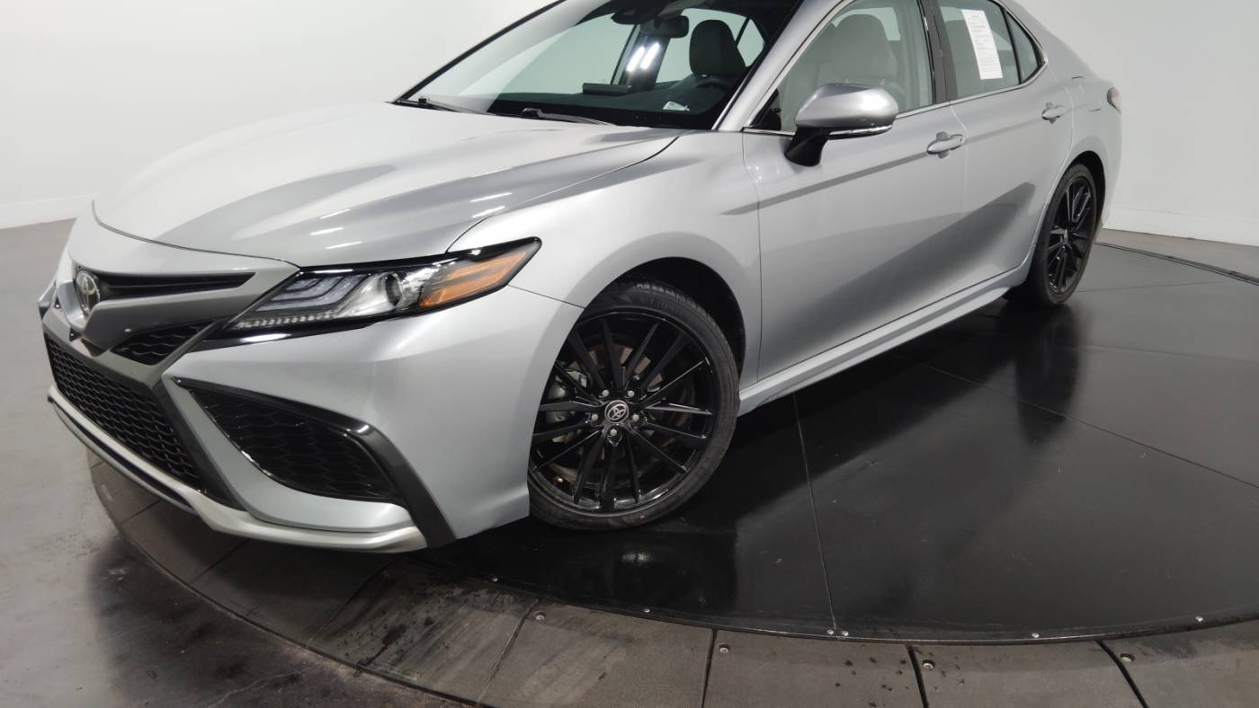 2024 Toyota Camry XSE — Sedan — 18,923 mi — Florissant, MO