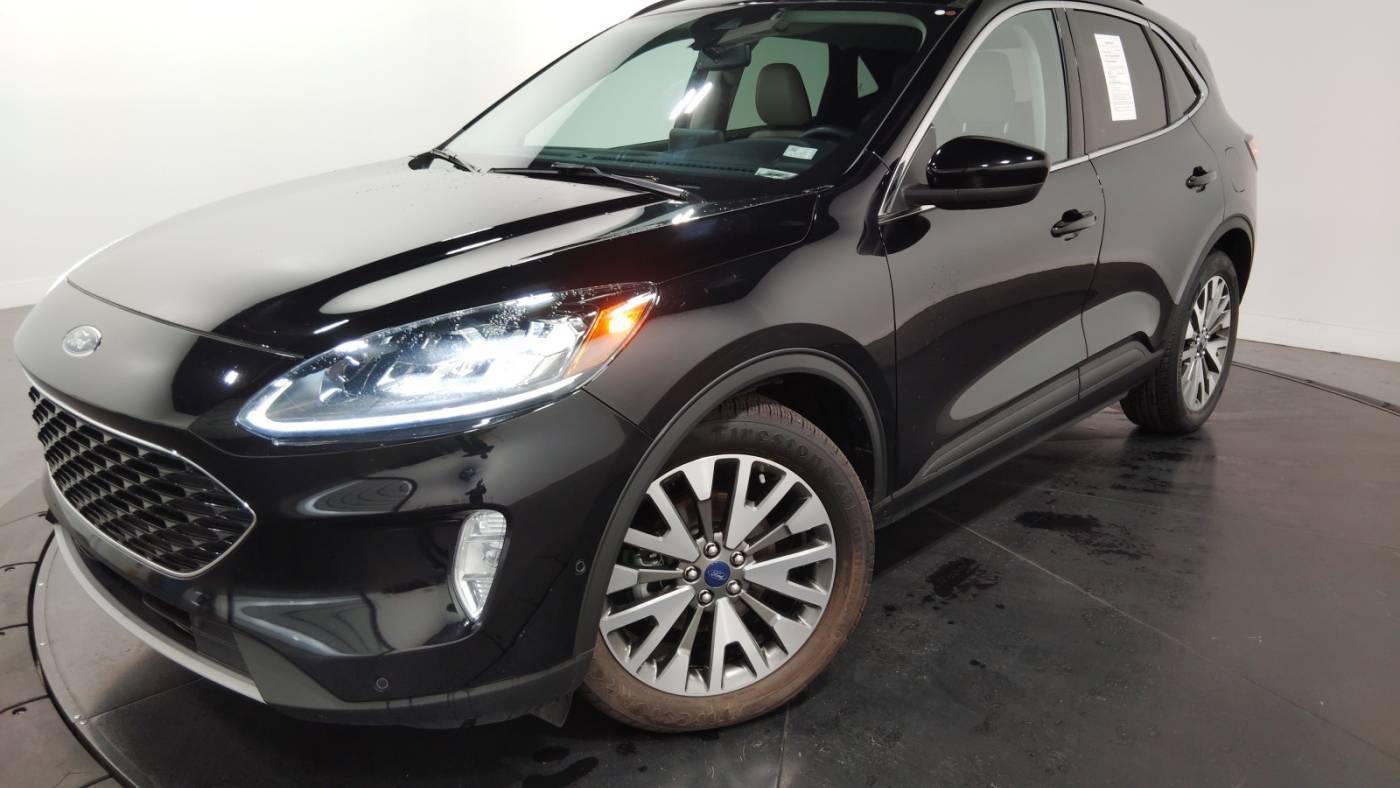 2021 Ford Escape Titanium Hybrid — SUV — 107,594 mi — Florissant, MO