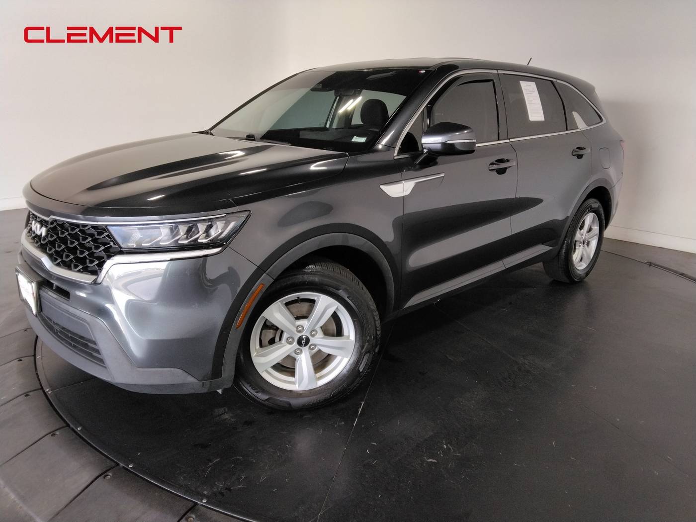 2022 Kia Sorento LX — SUV — 81,558 mi — Florissant, MO