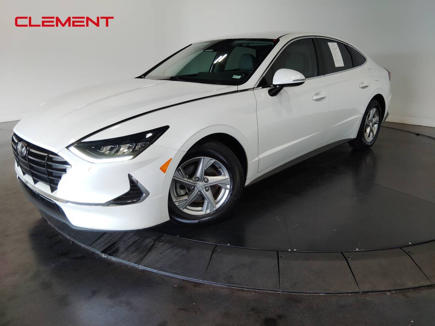 2022 Hyundai Sonata SE — Sedan — 30,867 mi — Florissant, MO