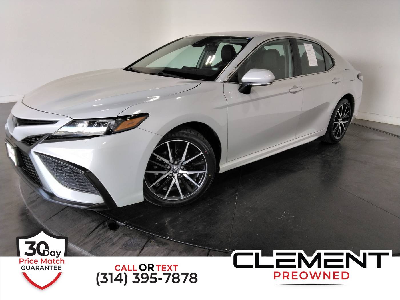 2023 Toyota Camry SE — Sedan — 59,250 mi — Florissant, MO