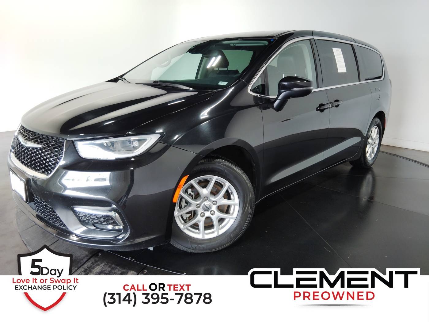 2023 Chrysler Pacifica Touring L — Minivan — 72,217 mi — Florissant, MO