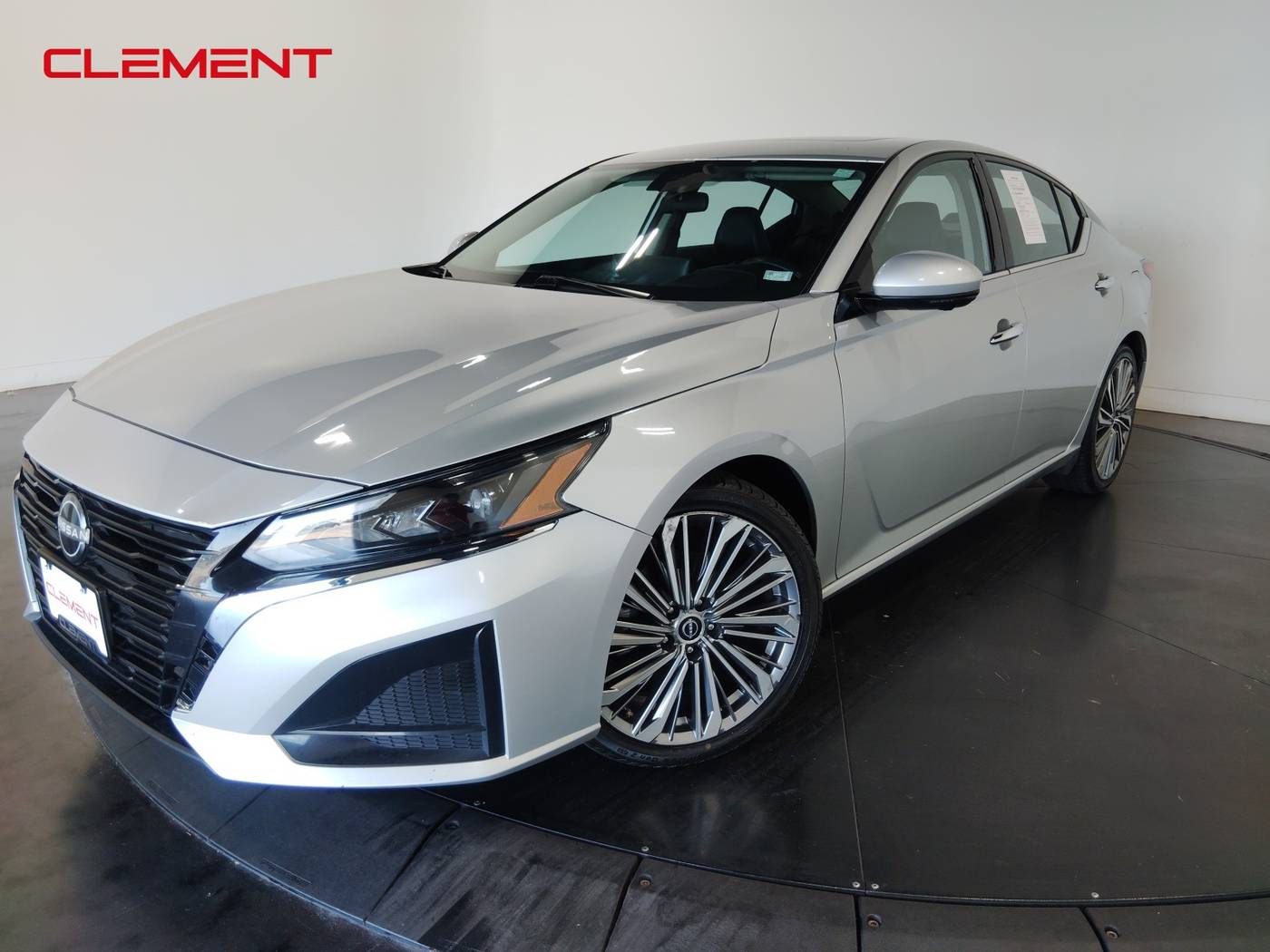 2023 Nissan Altima SL — Sedan — 53,051 mi — Florissant, MO