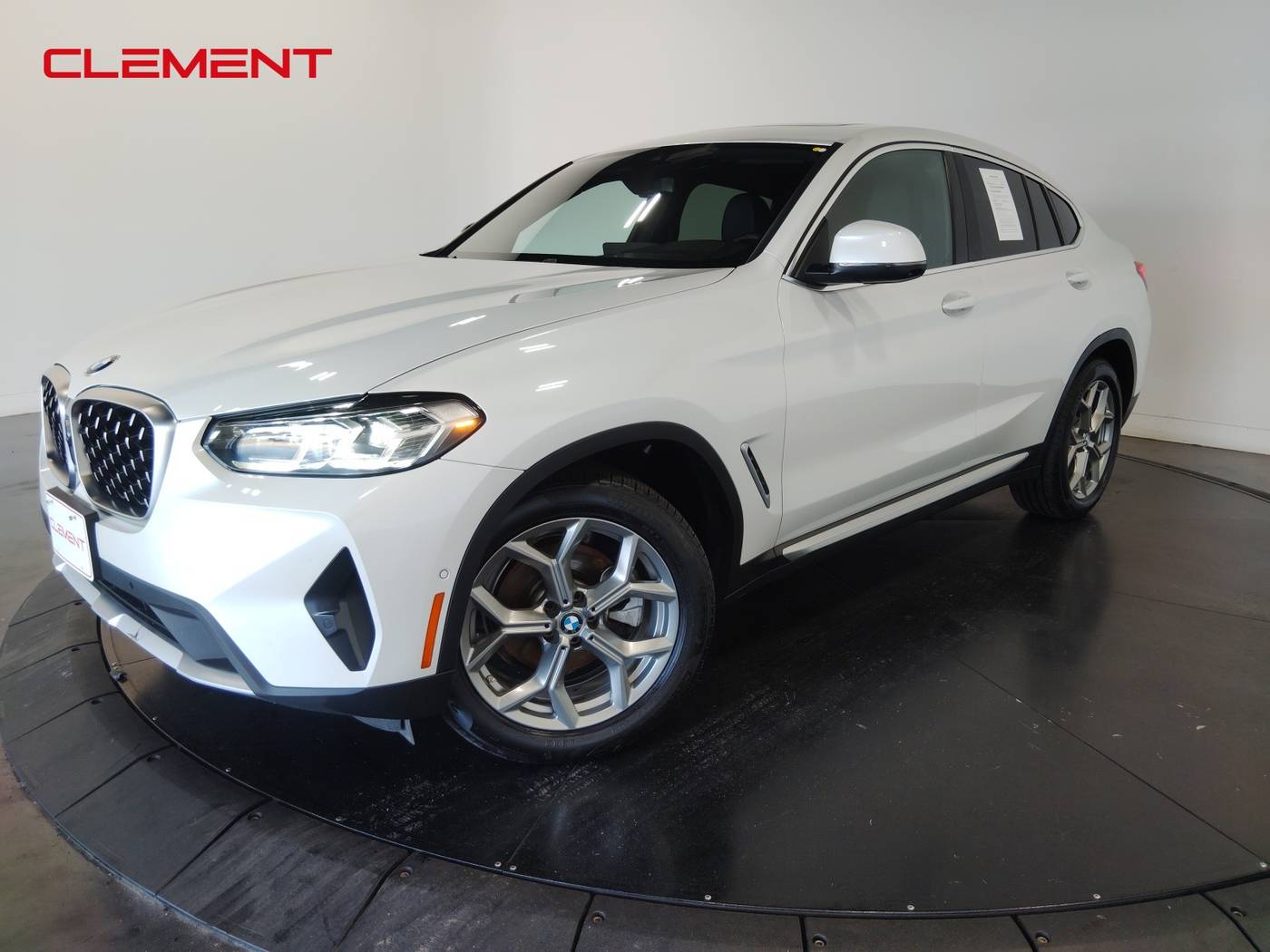 2024 BMW X4 30i — SUV — 21,885 mi — Florissant, MO