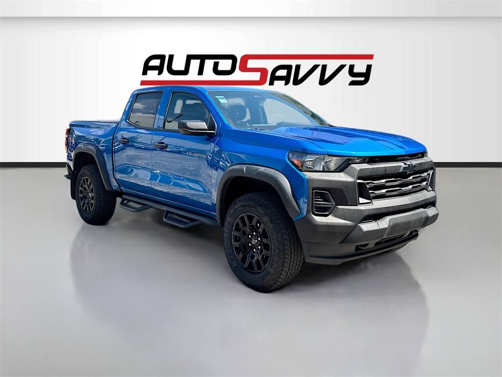 2024 Chevrolet Colorado Trail Boss — Pickup Truck — 13,707 mi — San Antonio, TX