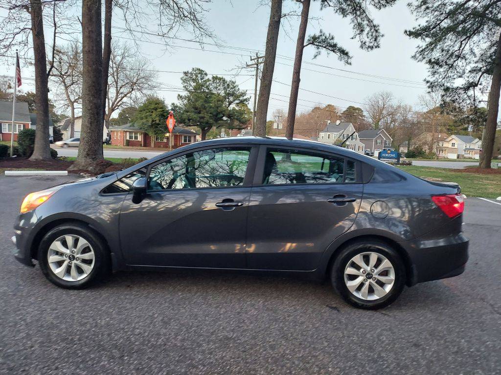 2017 Kia Rio EX — Sedan — 92,817 mi — Norfolk, VA