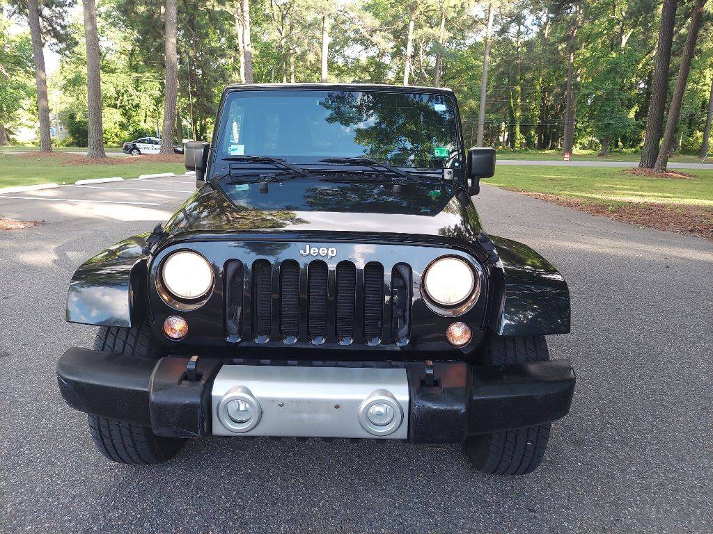 2015 Jeep Wrangler Sahara — SUV — 91,645 mi — Norfolk, VA