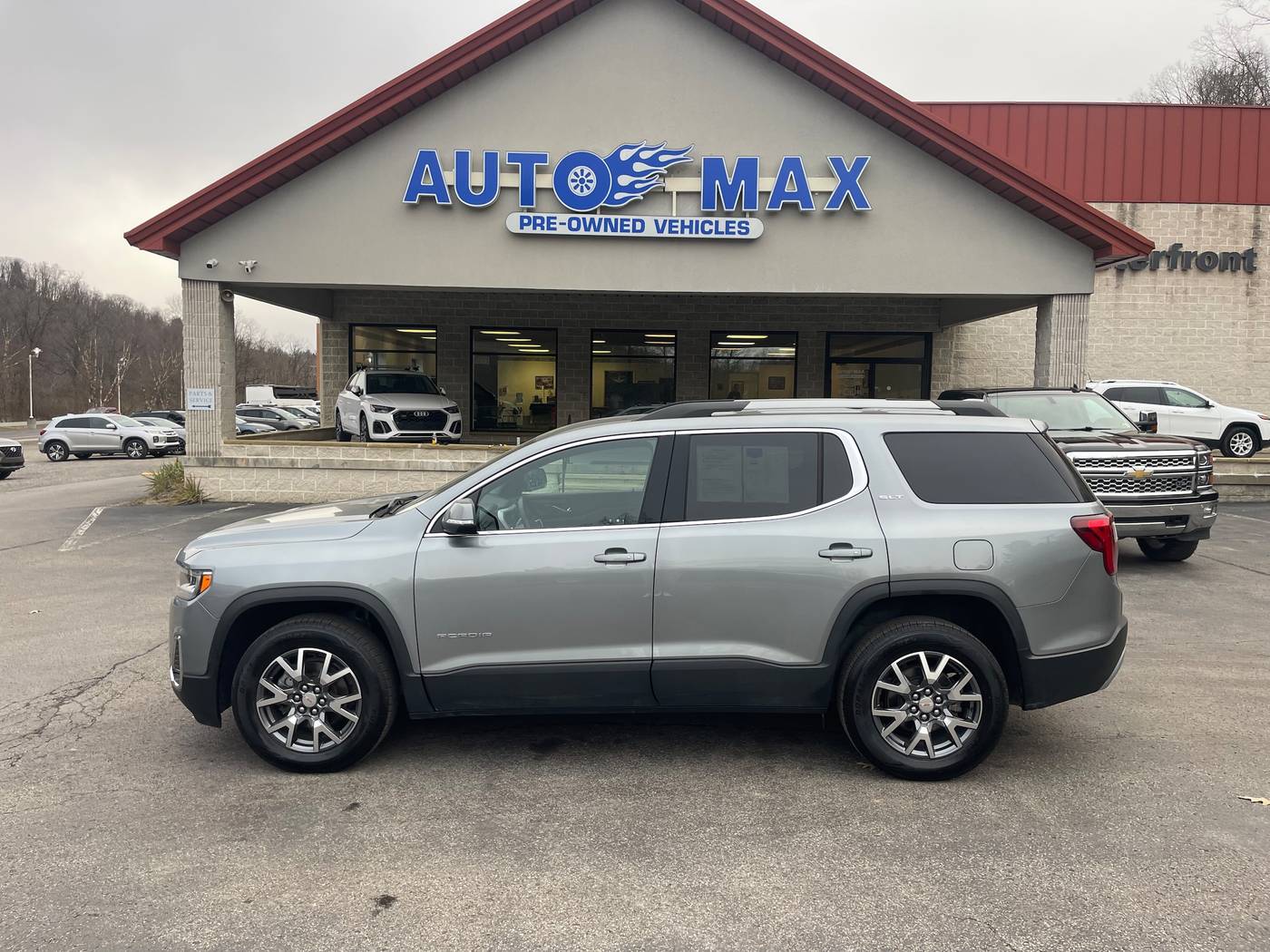 2023 GMC Acadia SLT — SUV — 32,073 mi — Morgantown, WV