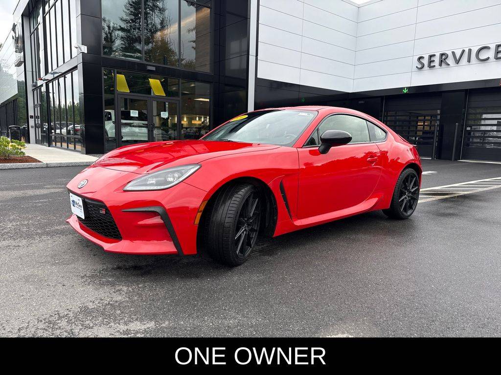2024 Toyota GR86 Premium