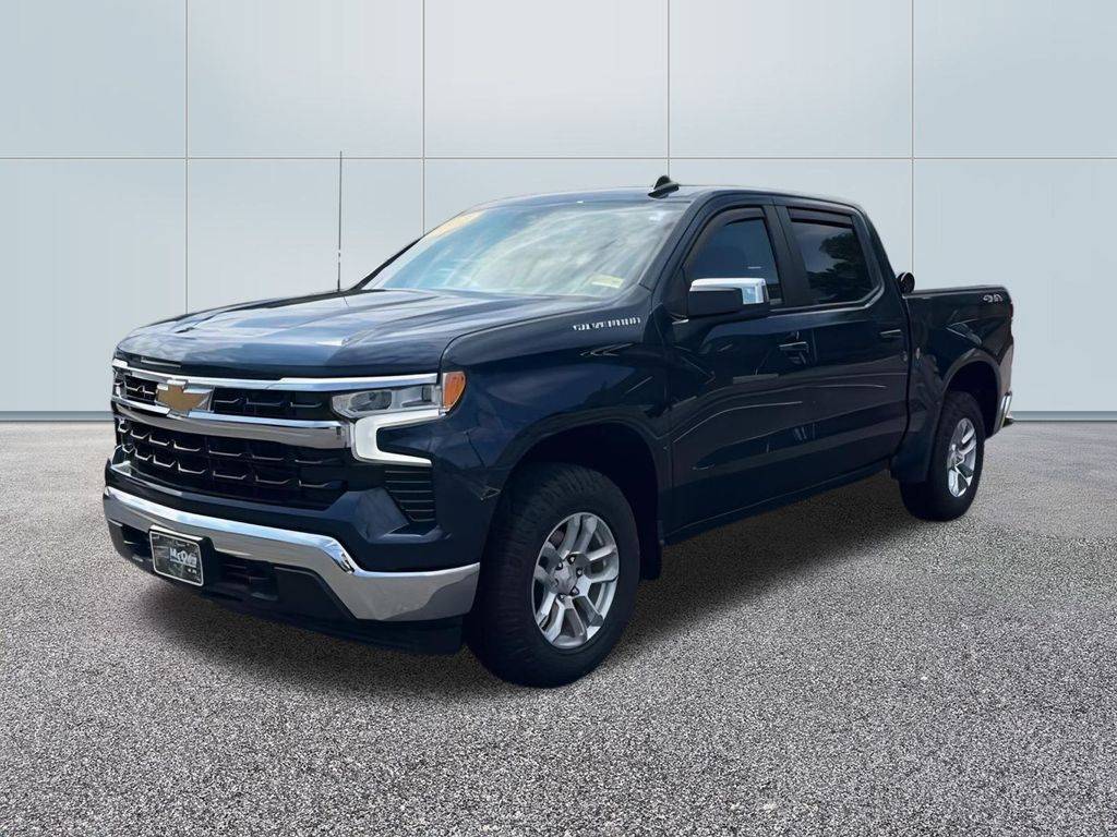 2023 Chevrolet Silverado 1500 LT — Pickup Truck — 30,256 mi — Claremont, NH