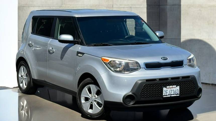 2014 Kia Soul Base — Hatchback — 102,281 mi — San Diego, CA