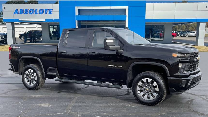2024 Chevrolet Silverado 2500HD Custom — Pickup Truck — 14,204 mi — Zebulon, NC