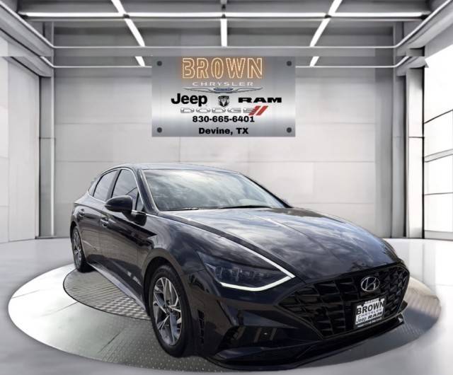 2023 Hyundai Sonata SEL — Sedan — 34,505 mi — Devine, TX