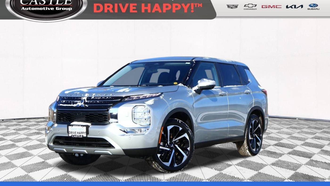 2023 Mitsubishi Outlander SE — SUV — 21,380 mi — McHenry, IL