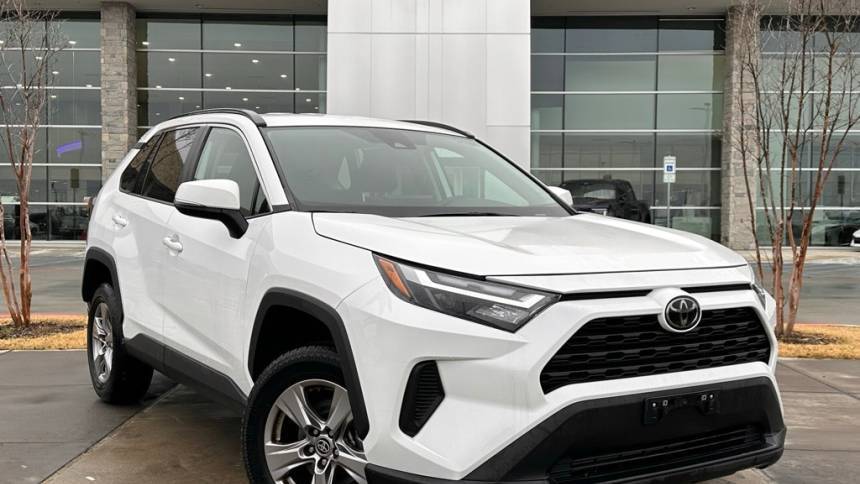 2023 Toyota RAV4 XLE — SUV — 37,730 mi — Prosper, TX