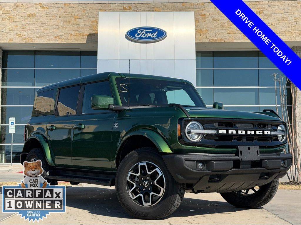 2025 Ford Bronco Outer Banks