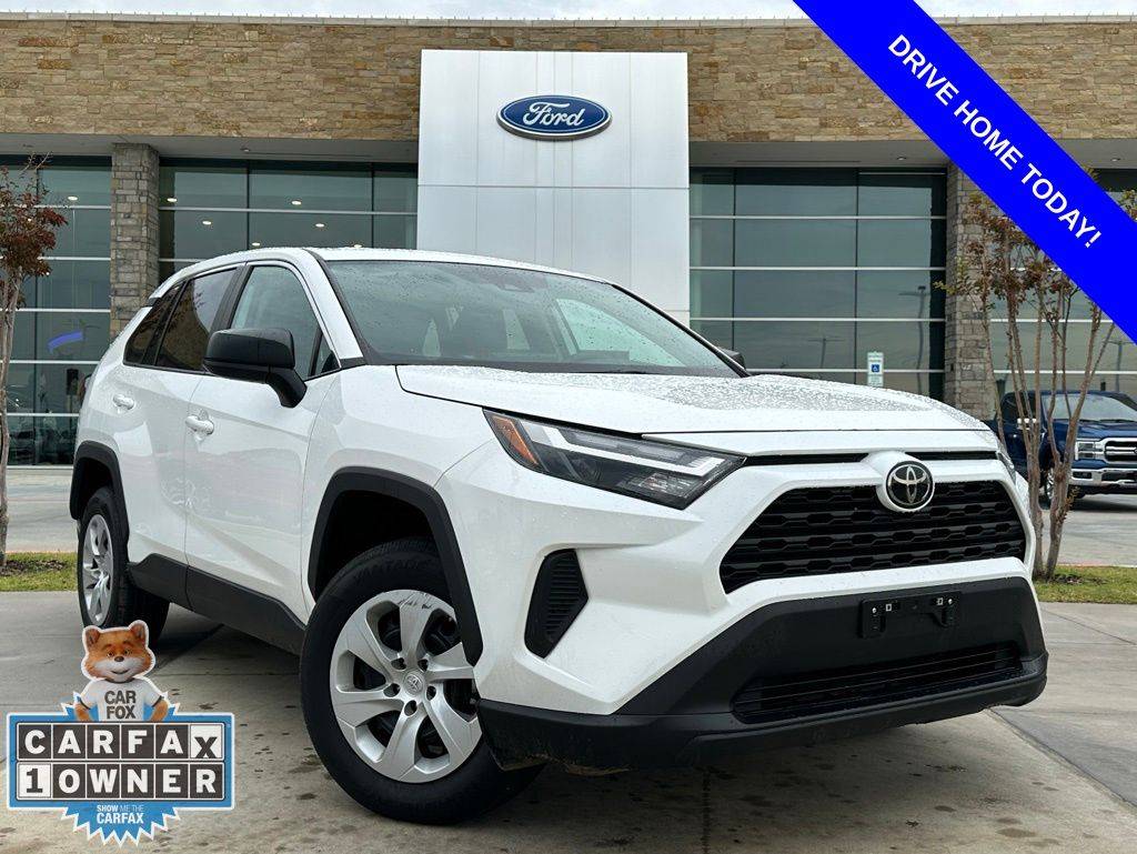2024 Toyota RAV4 LE — SUV — 29,939 mi — Prosper, TX
