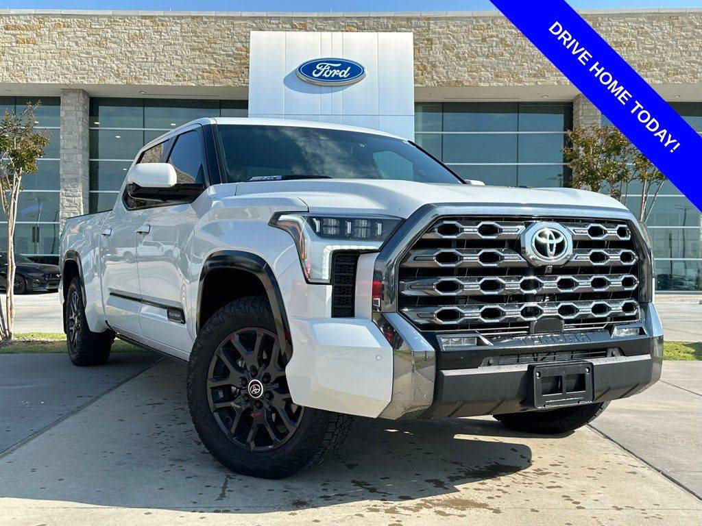 2024 Toyota Tundra Hybrid Platinum — Pickup Truck — 30,599 mi — Prosper, TX
