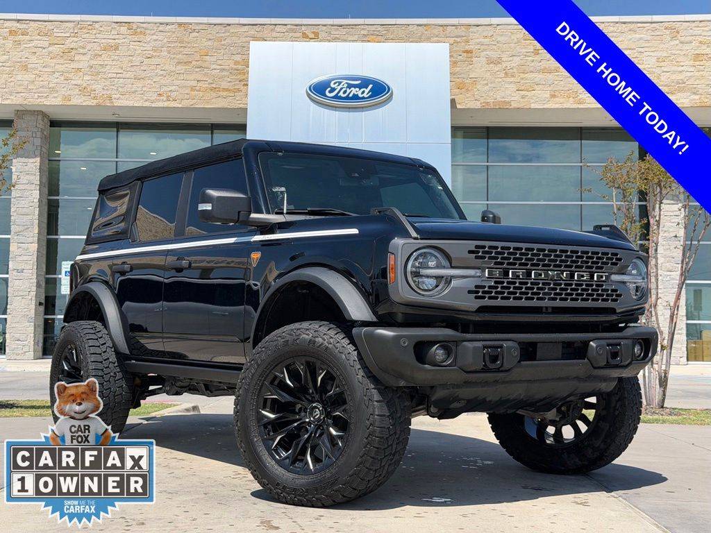 2023 Ford Bronco Badlands