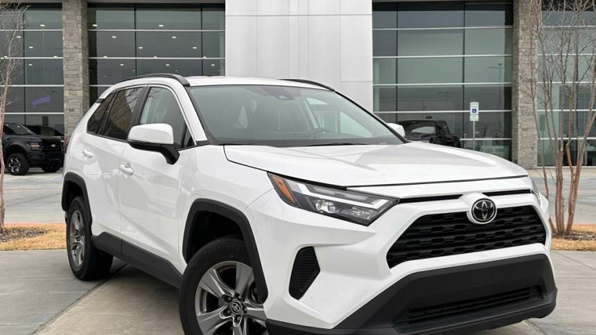 2023 Toyota RAV4 XLE — SUV — 34,705 mi — Prosper, TX