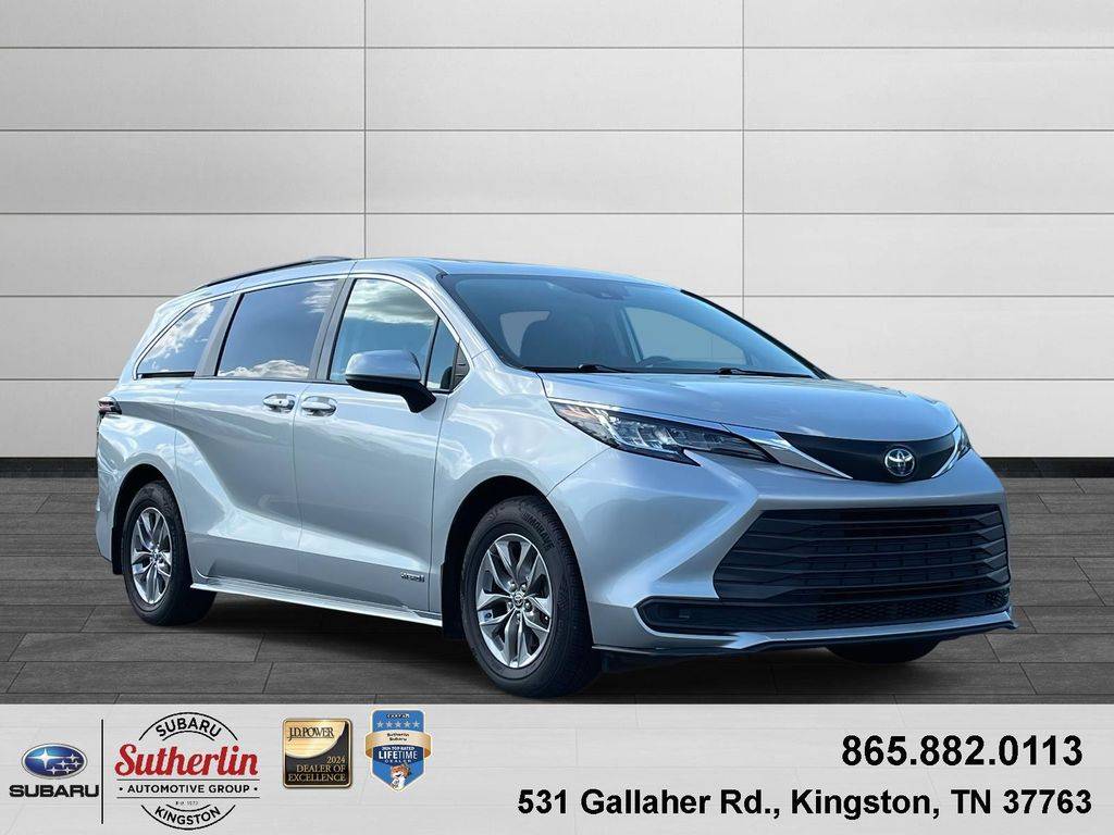 2021 Toyota Sienna LE — Minivan — 117,665 mi — Kingston, TN