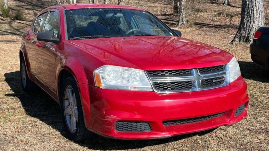 2013 Dodge Avenger SE — Sedan — 135,232 mi — Kingston, TN