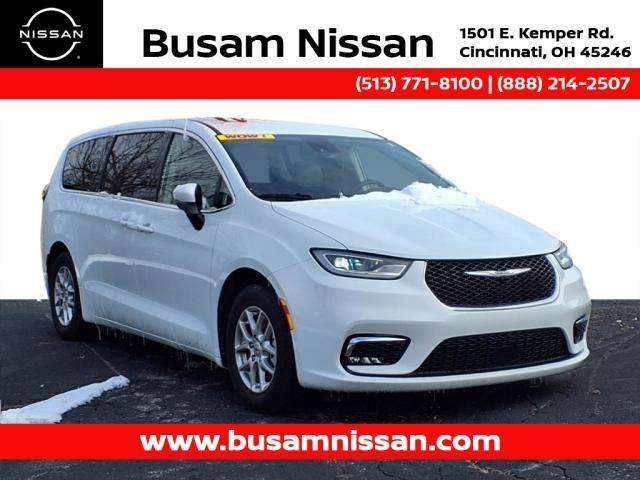 2023 Chrysler Pacifica Touring L — Minivan — 64,825 mi — Cincinnati, OH