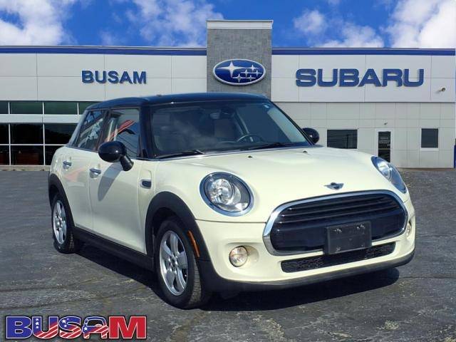 2017 MINI Hardtop Cooper — Hatchback — 43,648 mi — Fairfield, OH