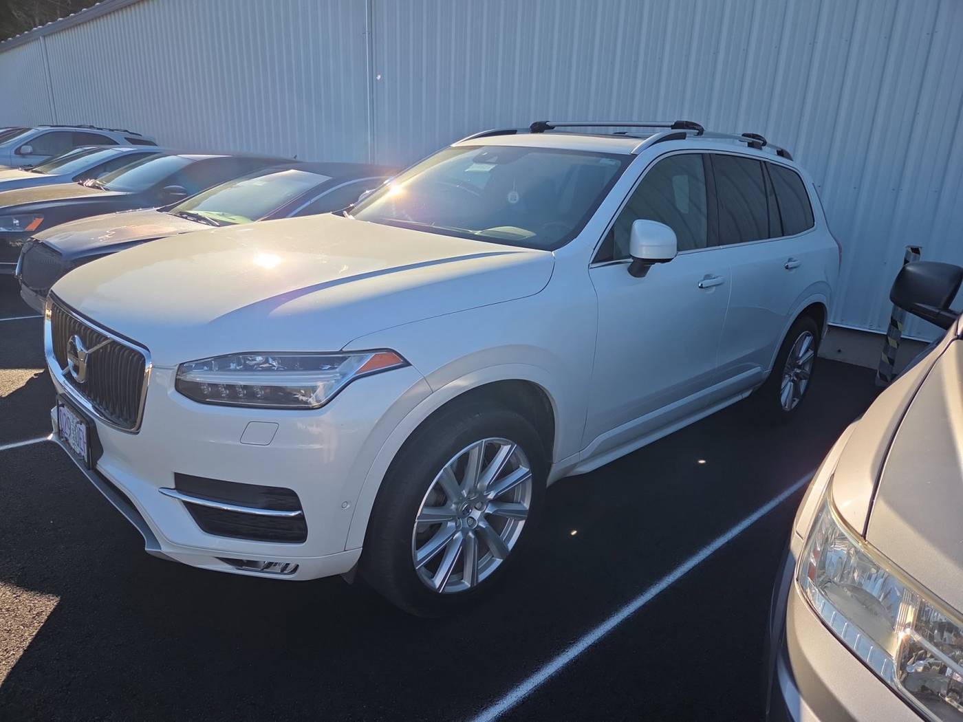 2017 Volvo XC90 Momentum — SUV — 112,742 mi — Ashland, OR