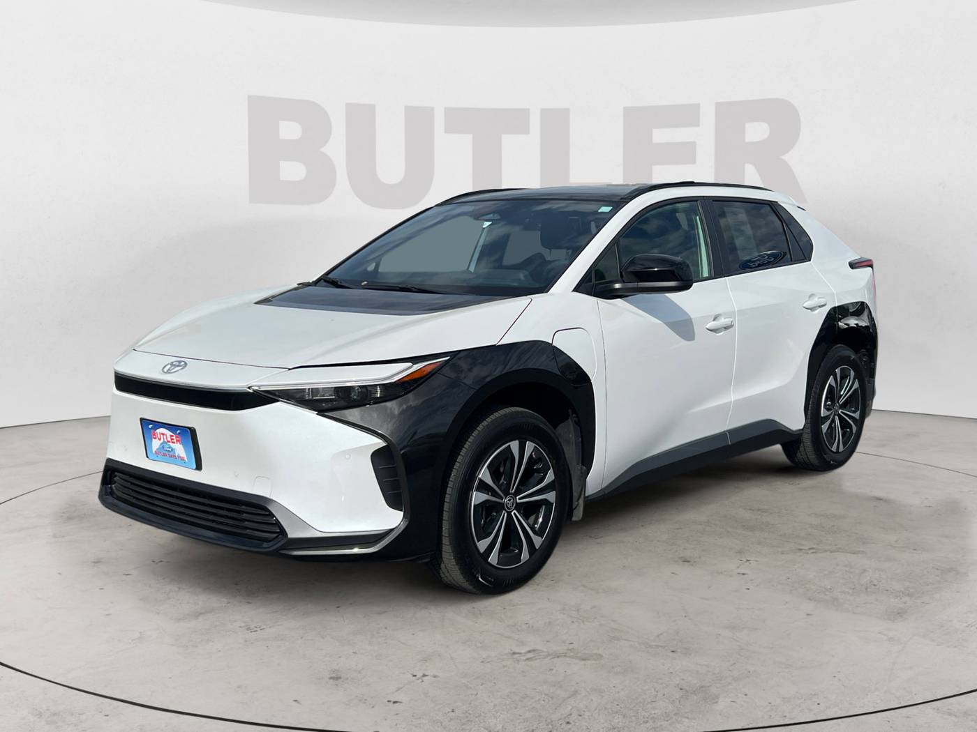 2024 Toyota bZ4X XLE — SUV — 5,382 mi — Ashland, OR