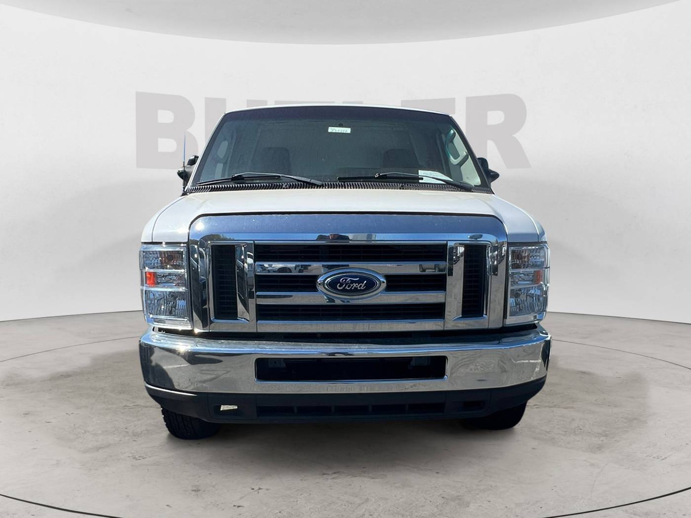 2018 Ford E-Series Cutaway E-450 — Chassis Cab Truck — 66,491 mi — Ashland, OR