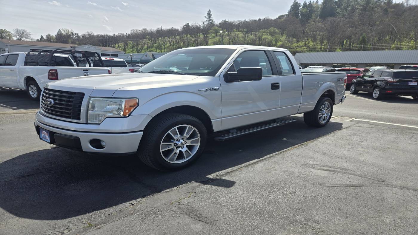 2014 Ford F-150 STX — Pickup Truck — 104,968 mi — Ashland, OR