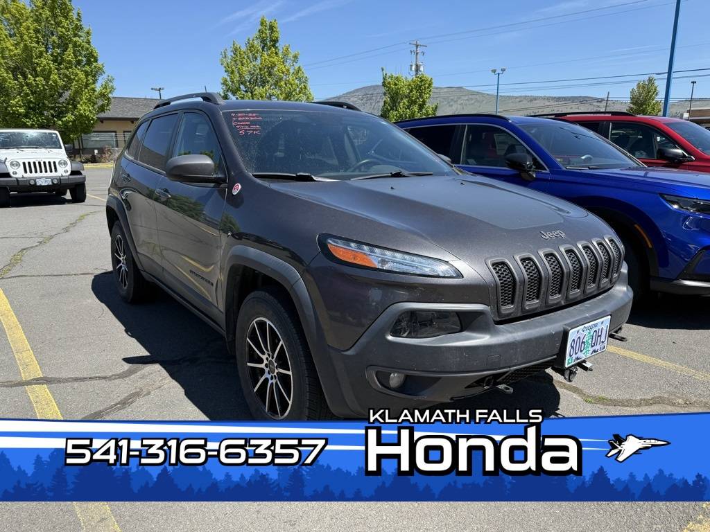 2017 Jeep Cherokee Trailhawk — SUV — 57,284 mi — Klamath Falls, OR