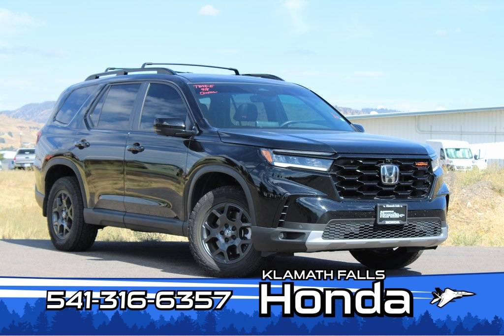 2025 Honda Pilot TrailSport — SUV — 7,720 mi — Klamath Falls, OR