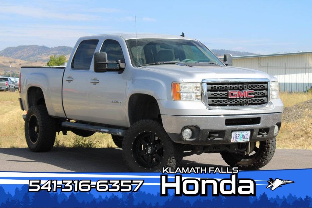 2011 GMC Sierra 2500HD SLT — Pickup Truck — 315,883 mi — Klamath Falls, OR