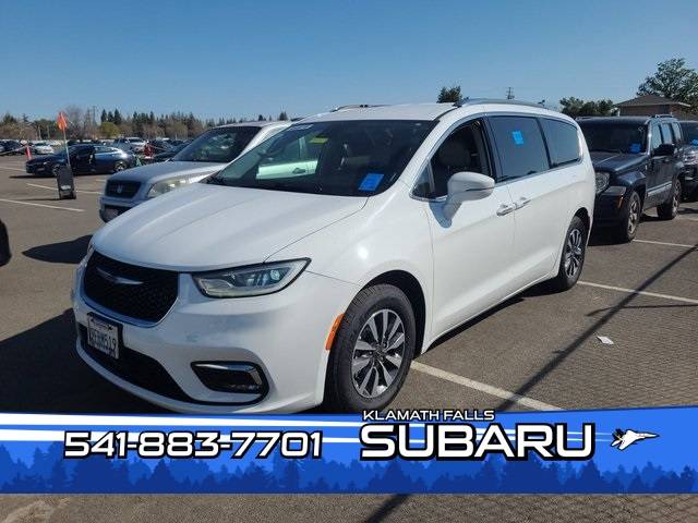 2021 Chrysler Pacifica Touring L — Minivan — 101,451 mi — Klamath Falls, OR