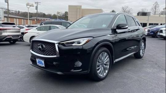 2023 INFINITI QX50 LUXE — SUV — 13,317 mi — Summit, NJ